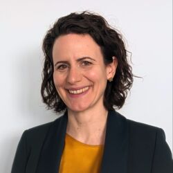 Gabriele Maurer